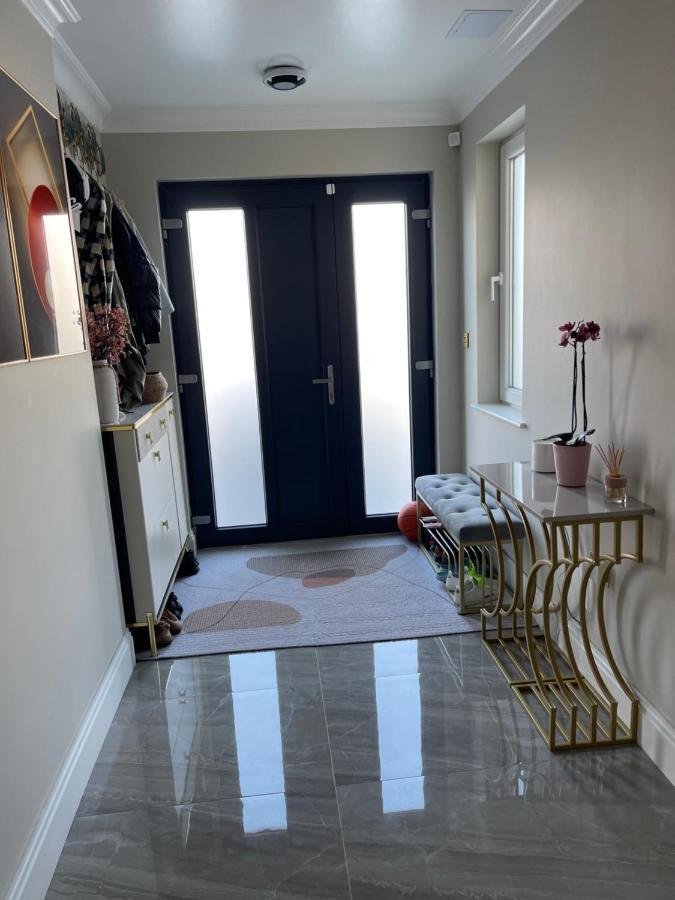 Modern Huge Double Room With Private Bathroom In Colindale Έτζγουερ Εξωτερικό φωτογραφία